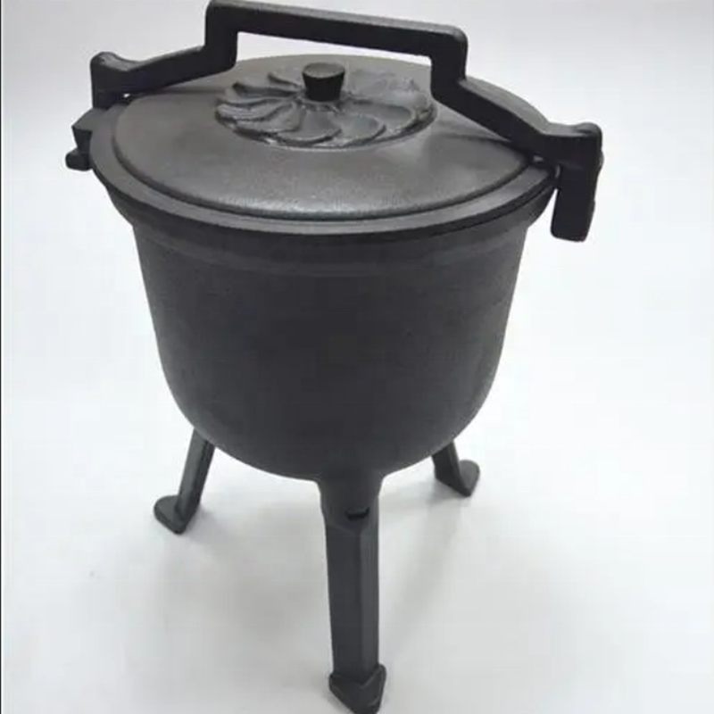 Camp Dutch Oven Cast - หม้อเหล็กหล่อ 4 ลิตร ทนทาน สำหรับครัว พร้อมขาตั้งและฝาปิด