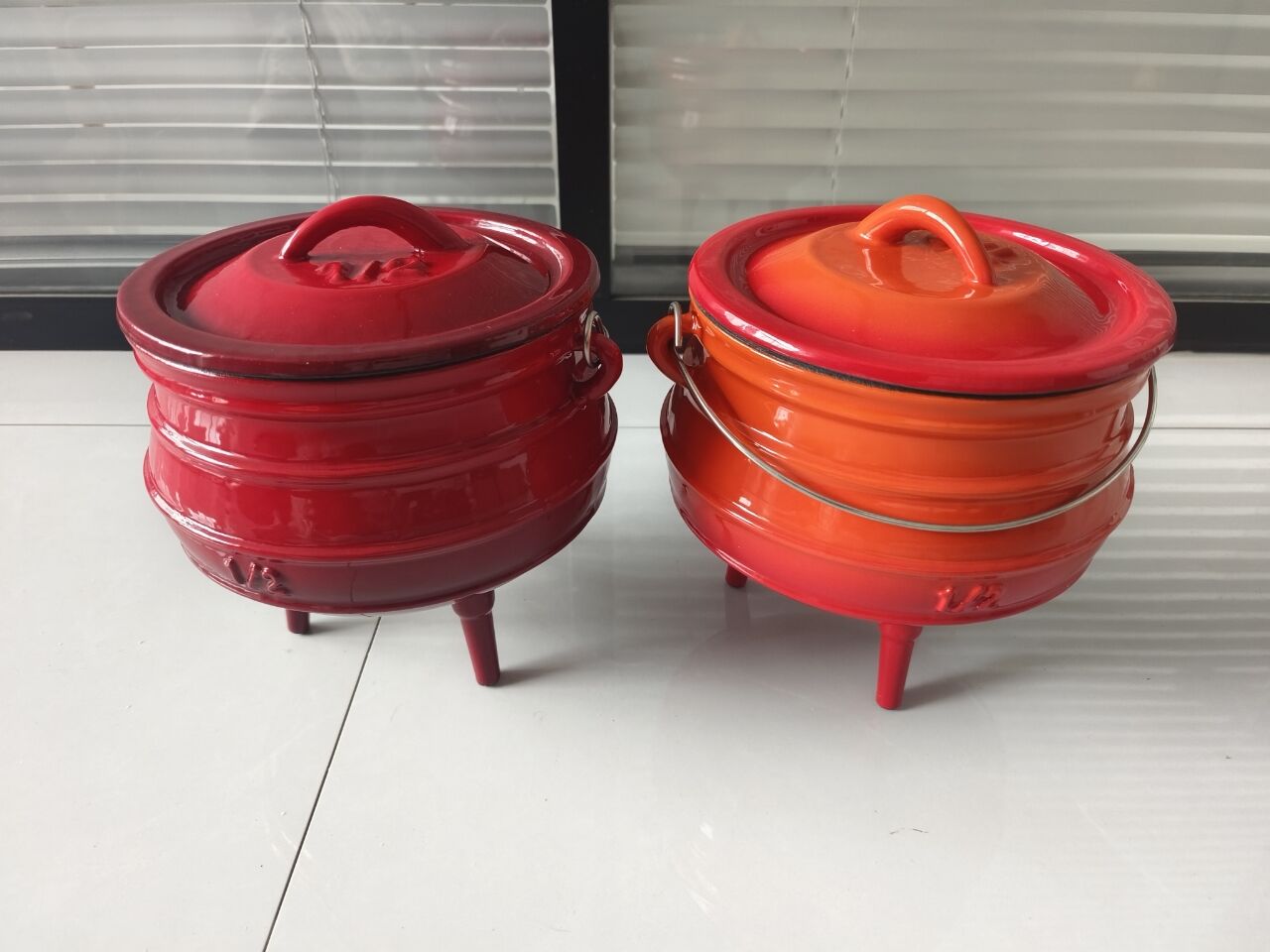 1/2 #   หม้อเหล็กหล่อเคลือบสาม - Camp Dutch Oven Cast บทวิจารณ์และราคา